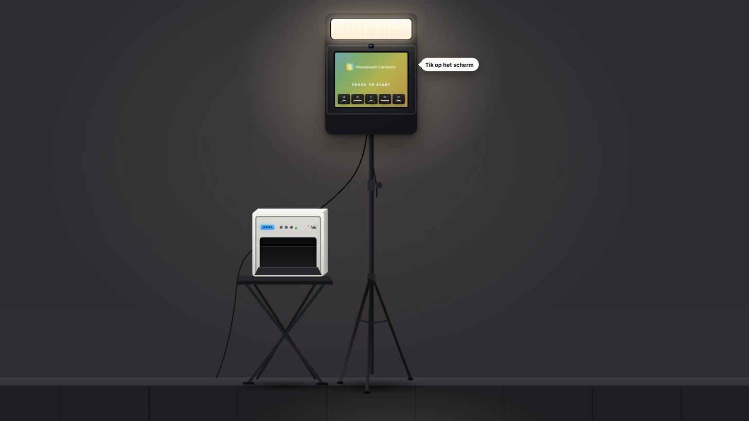 De photobooth met printer op een podium, klaar om uit te proberen